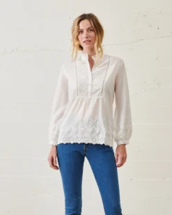 WVN Meredith Eyelet Blouse
