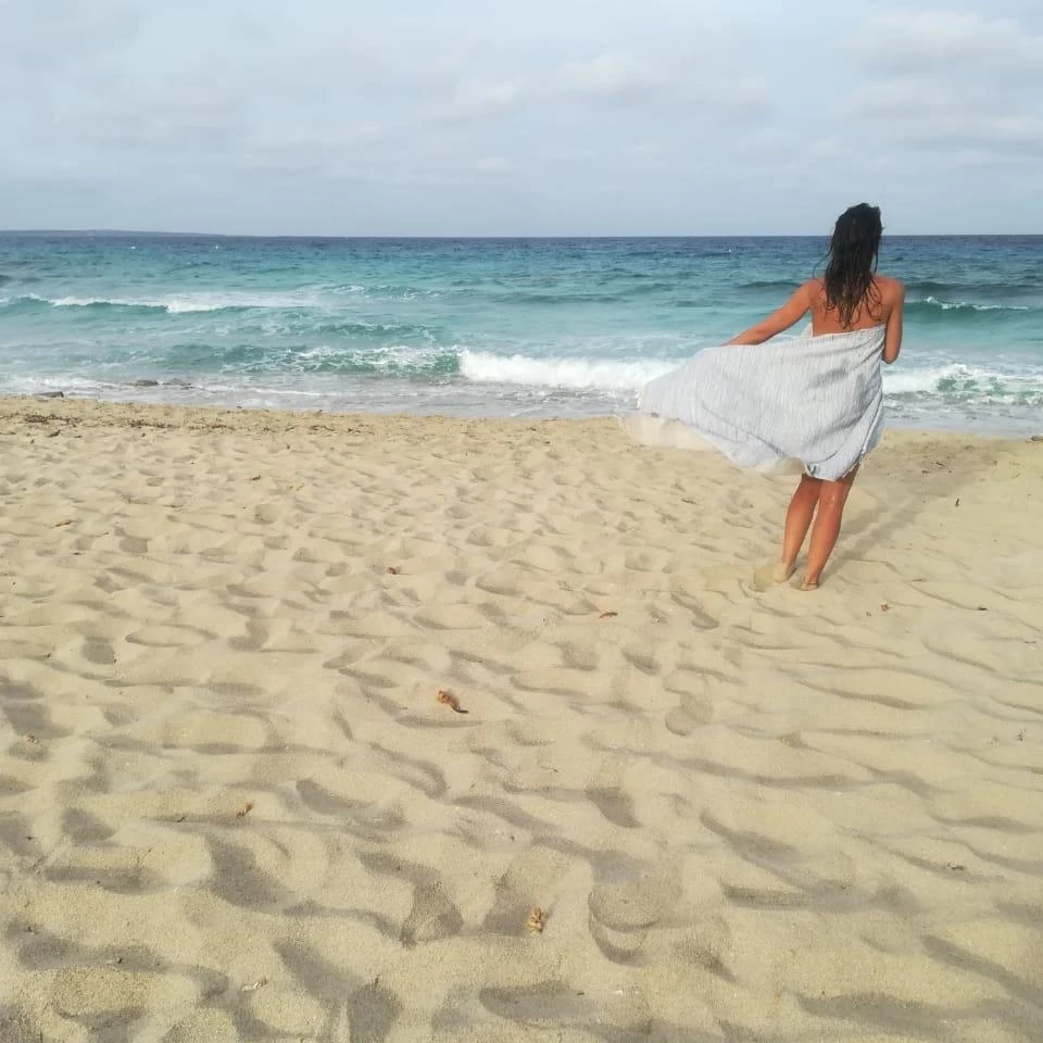 Hilana: Upcycled Cotton Yalova Upcycled Marbled Turkish Towel / Blanket - Blue 6 Hilana: Upcycled Cotton Yalova Upcycled Marbled Turkish Towel / Blanket - Blue