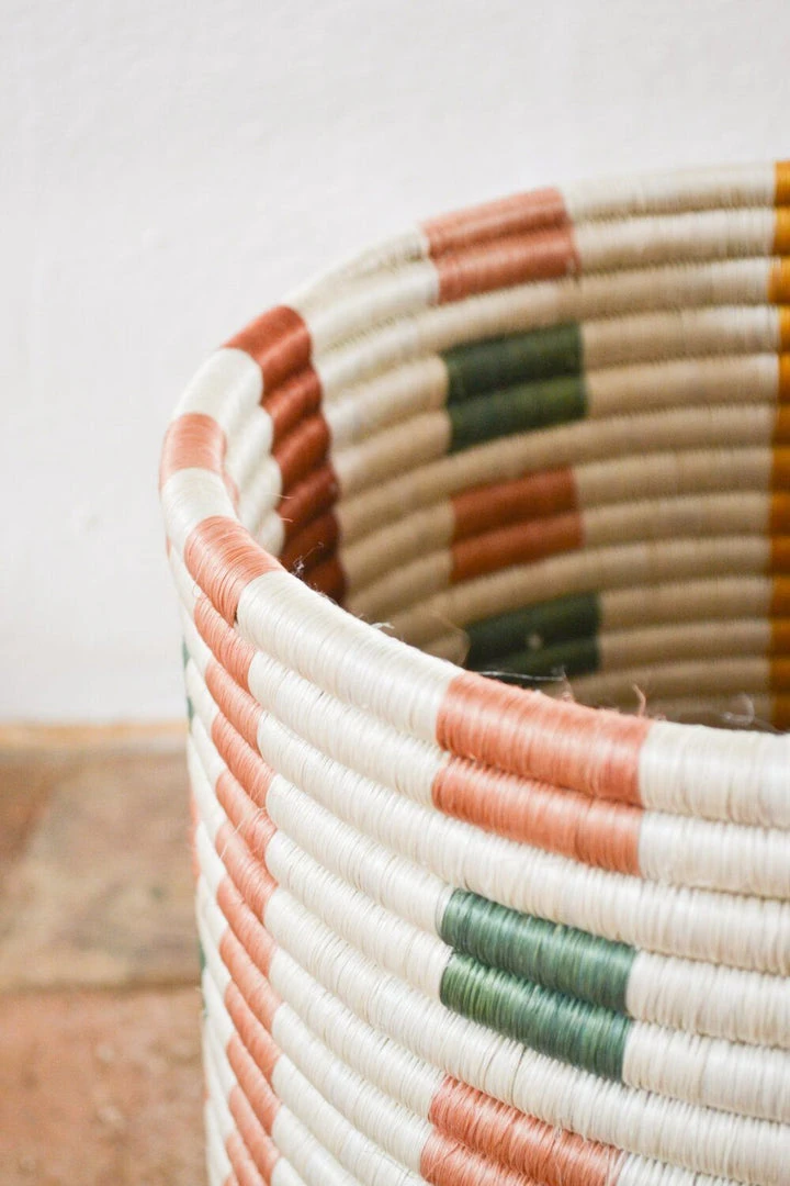 Zuahaza Handcrafted Boyaca Medium Floor Basket 6 Zuahaza Handcrafted Boyaca Medium Floor Basket