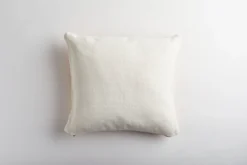 Zuahaza Páramo Throw Pillow Cover