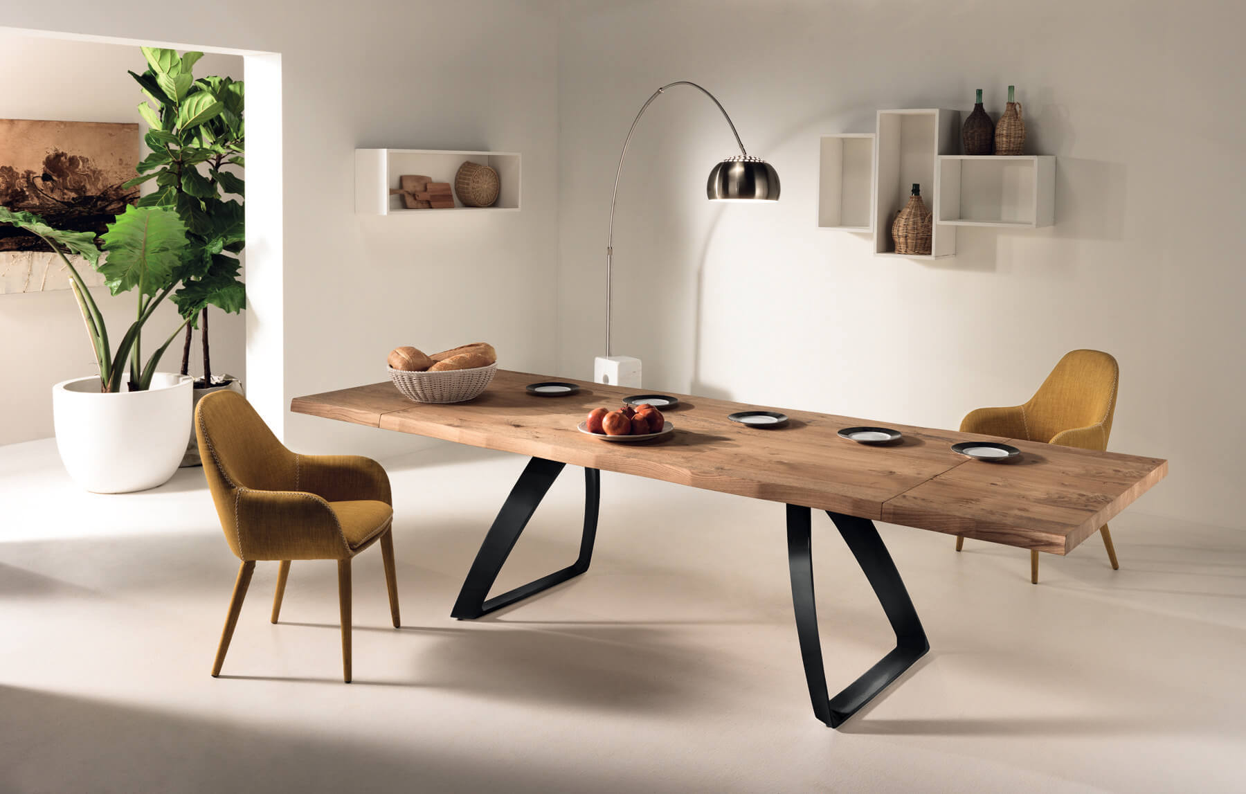 Made Trade Sales 77 Made Trade Sales -MADE TRADE Sales k 3